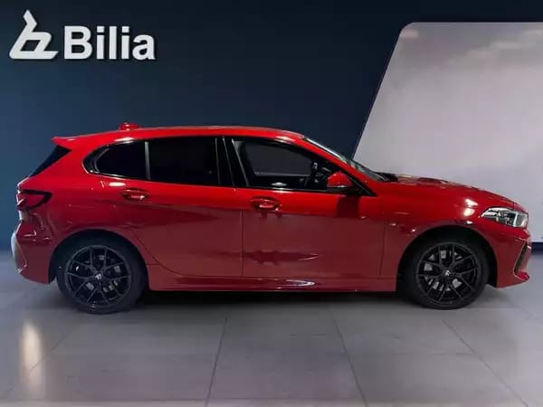 BMW 120 120i pack M 2021 - Photo 2