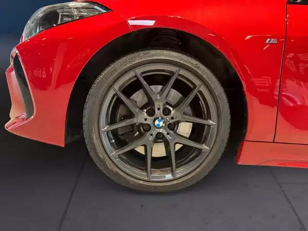 BMW 120 120i pack M 2021 - Photo 3