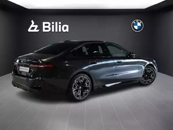 BMW 520 D xDrive - Photo 2