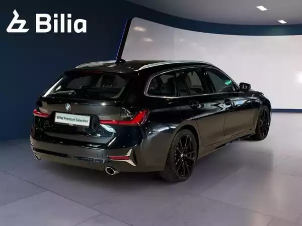 BMW 330 Touring - Photo 2