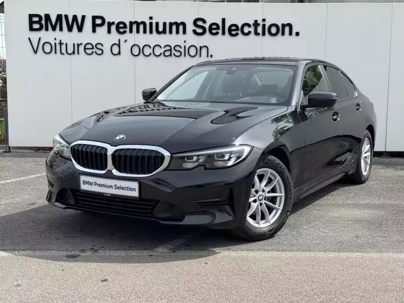 BMW 318 d berline - Photo 1