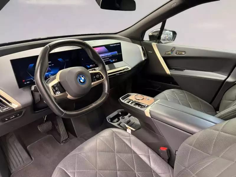 BMW iX xDrive 50 - Photo 1