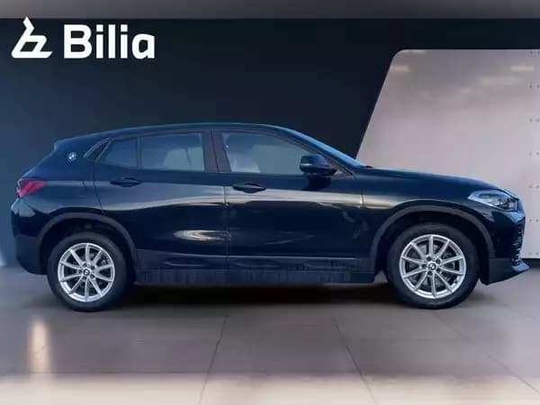 BMW X2 X2 sDrive18d - Photo 2