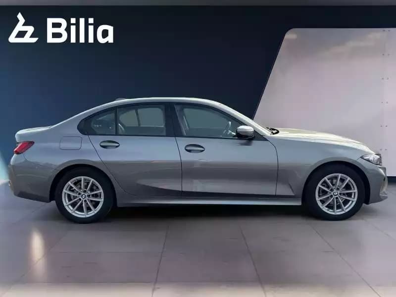 BMW 318 318d Berline - Photo 1