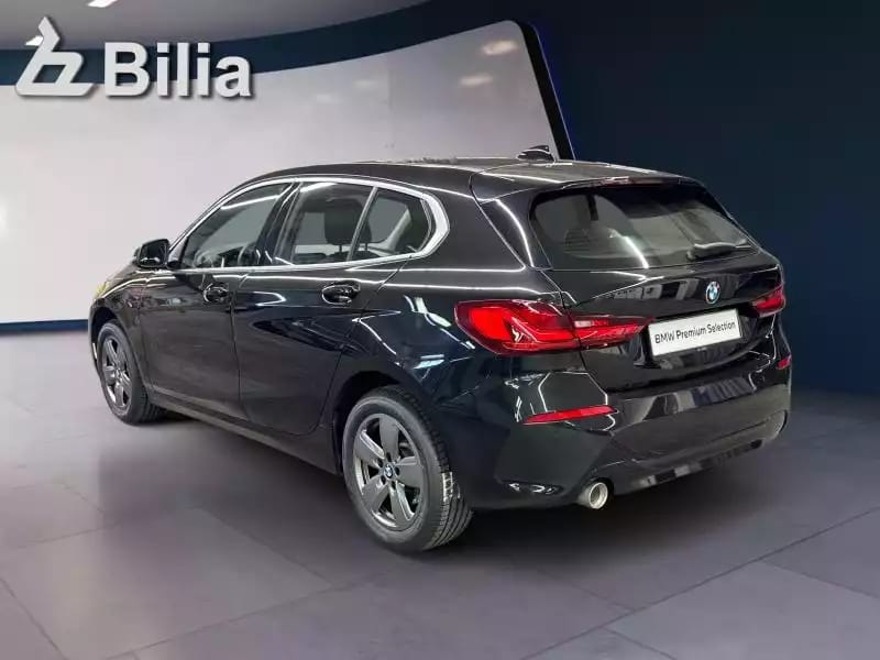BMW 116 116d Hatch - Photo 1