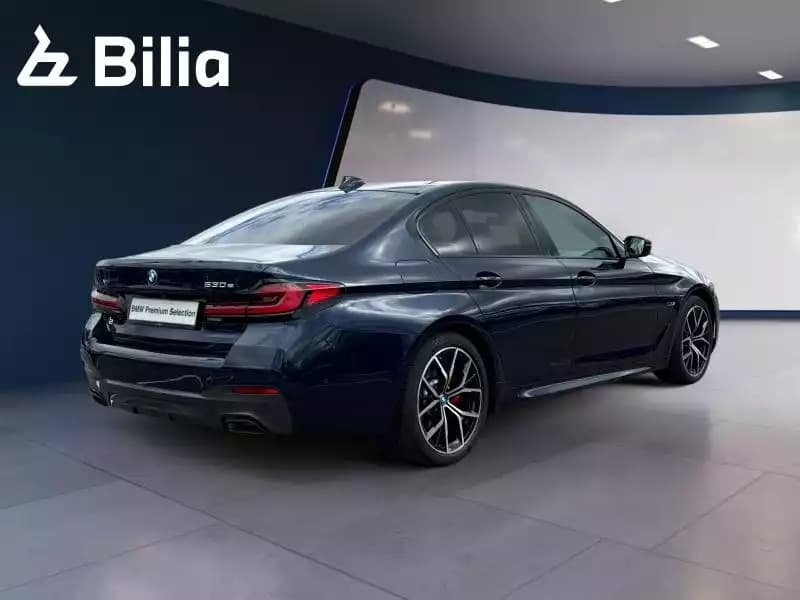 BMW 530 e xDrive - Photo 1