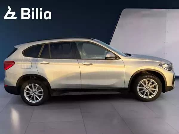 BMW X1 X1 sDrive 18i - Photo 2