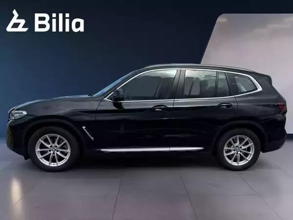 BMW X3 X3 sDrive18d - Photo 2