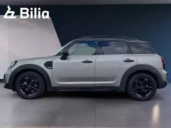 MINI Cooper Countryman F60 - Photo 2
