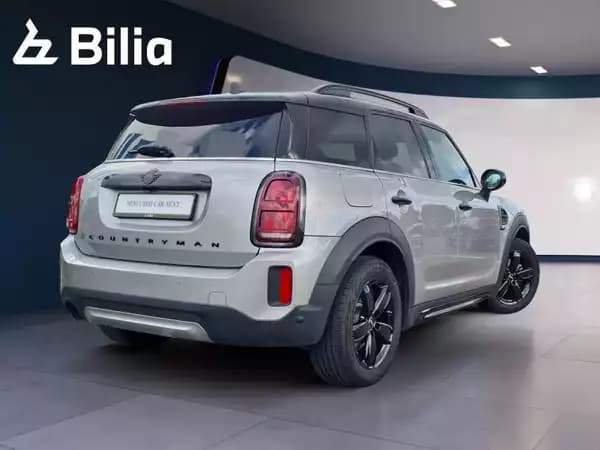 MINI Cooper Countryman F60 - Photo 2