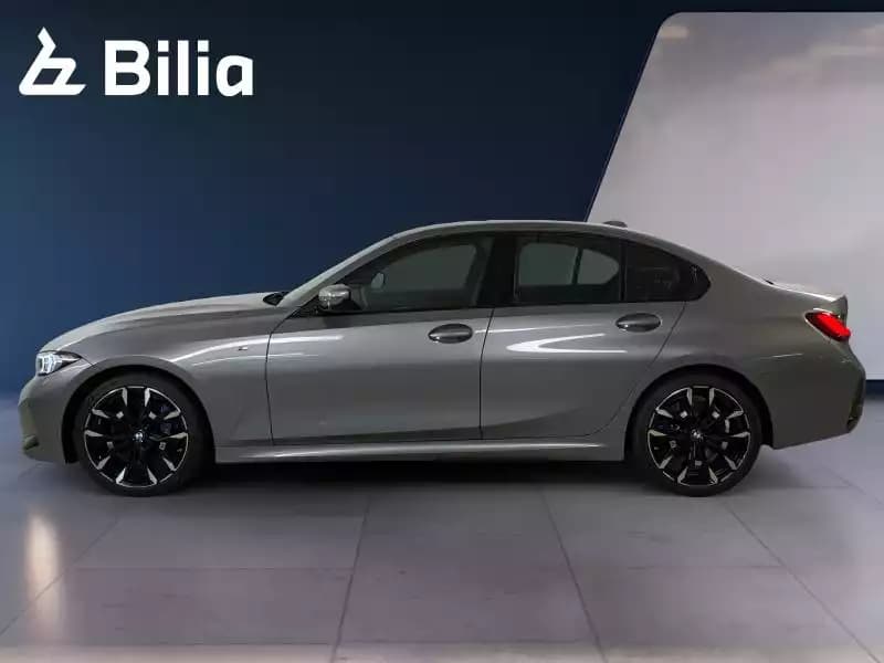 BMW 320 320i M-sport - Photo 1