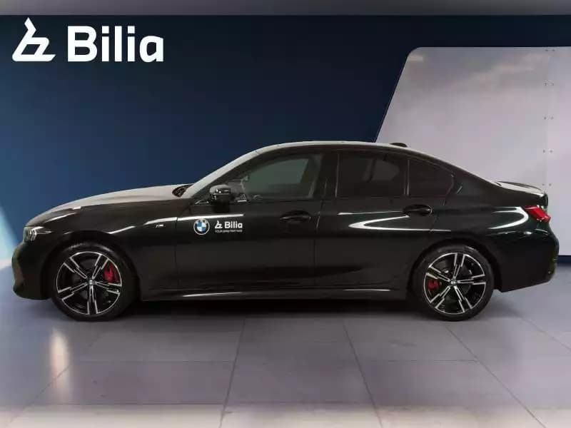 BMW 330 330d xDrive M-sport - Photo 1
