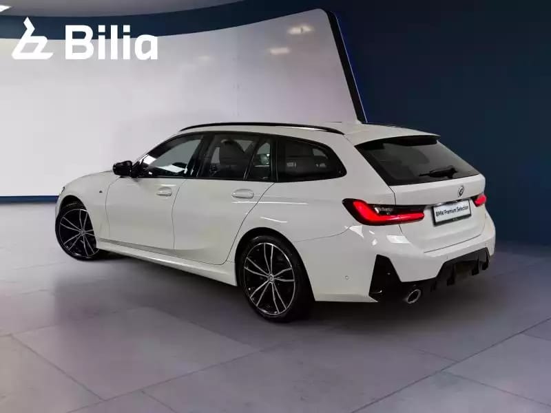 BMW 320 320d xDrive M-sport - Photo 1