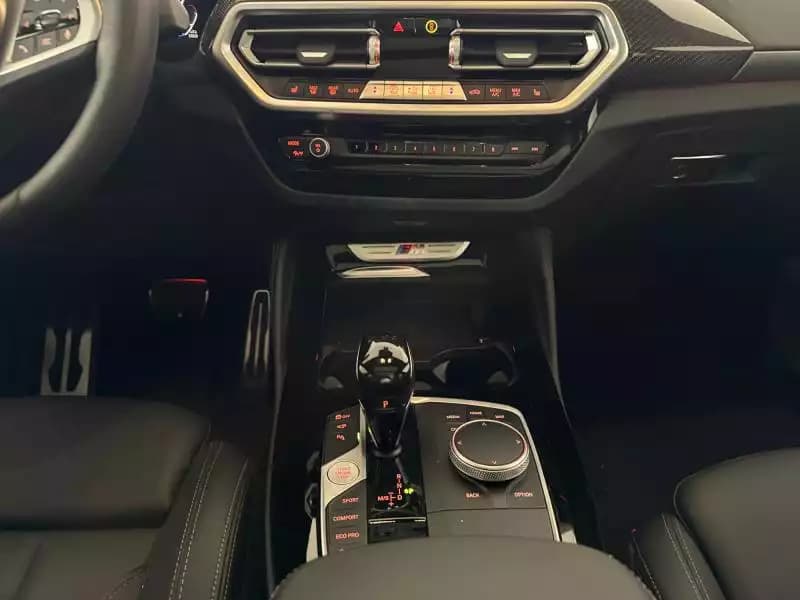 BMW X4 M40D - Photo 1
