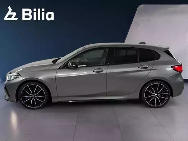 BMW 135 135i xDrive - Photo 2