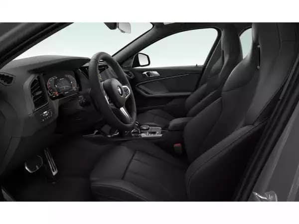BMW 135 M135i xDrive - Photo 3