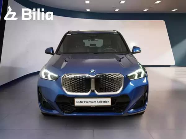 BMW iX1 iX1 30 xDrive M-sport - Photo 2