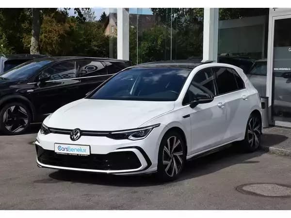 Volkswagen Golf 1.5 eTSI R-Line DSG TO ATT RMQ TRAVEL PARK CAM KEYLESS - Photo 2