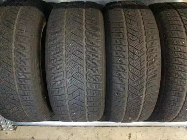Jantes alu + Pneus hiver 18 255/55 R18 105V - Photo 2
