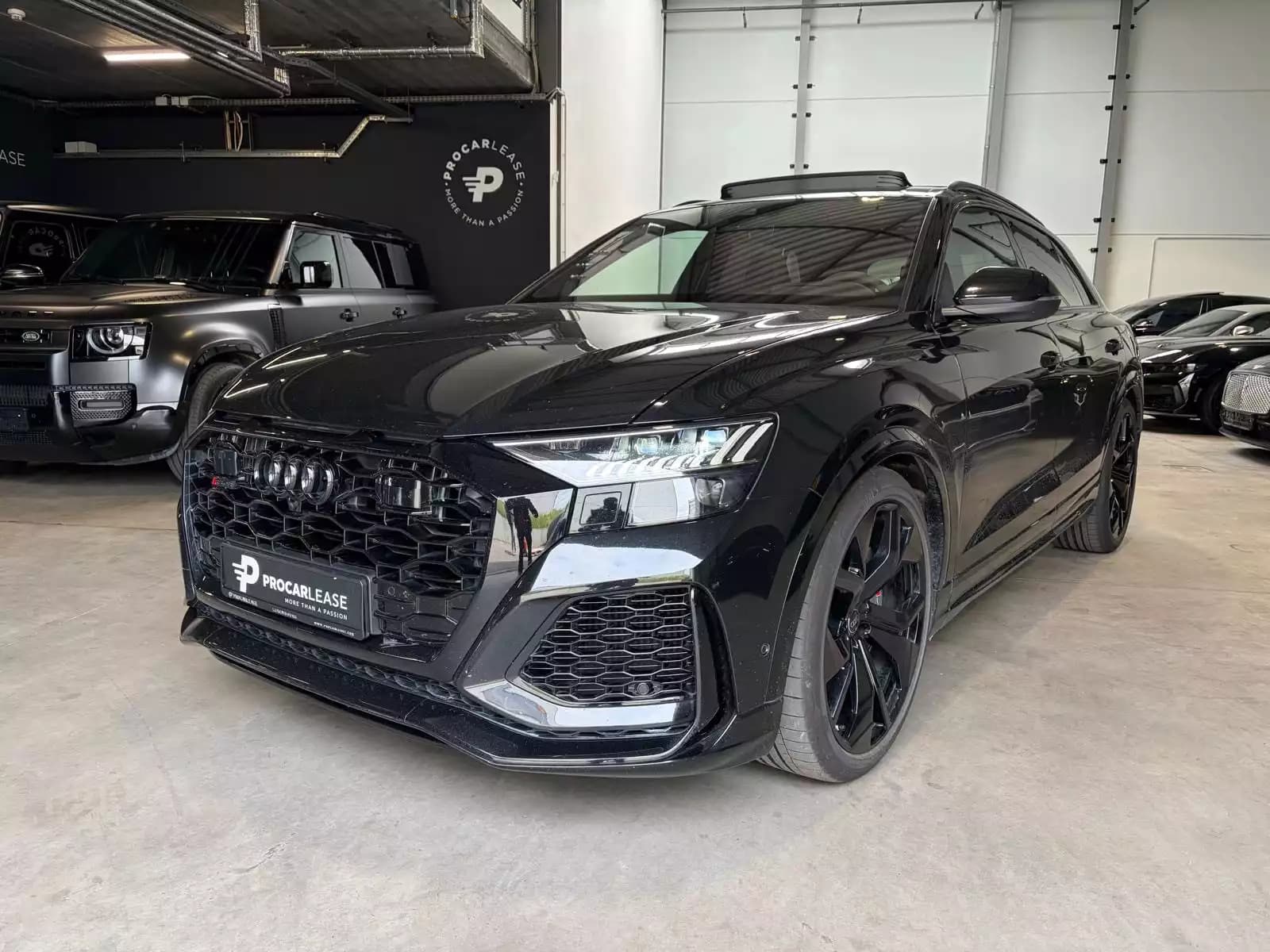 Audi RS Q8 4.0 TFSI/PANO/23//HUD/Matrix/DYNAMIC/NIGHT V/*VOLL** - Photo 1