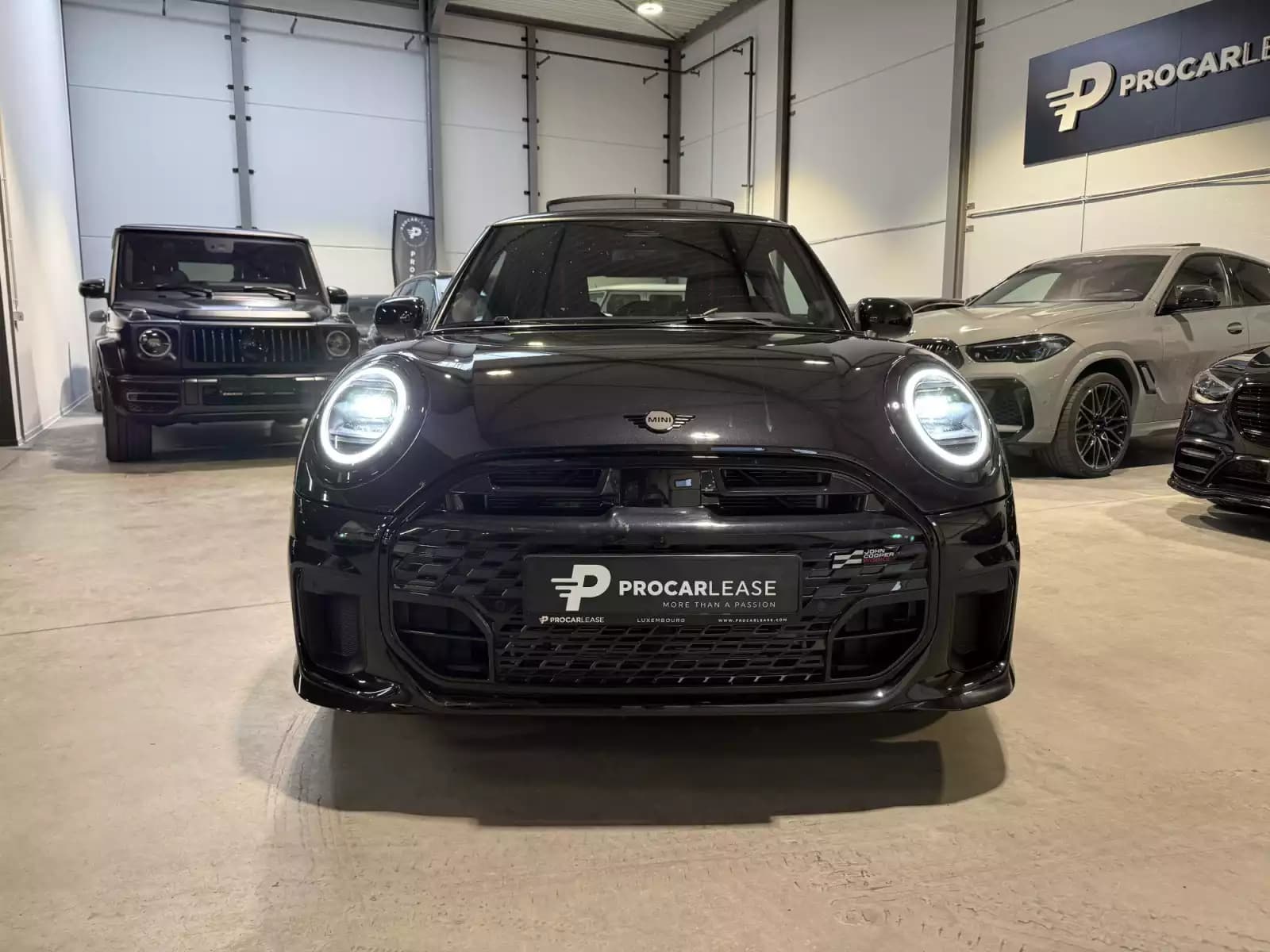 MINI Cooper C Cooper C/John Cooper Works/17/HEADUP/PANORAMA/YOURS/VOLL - Photo 1