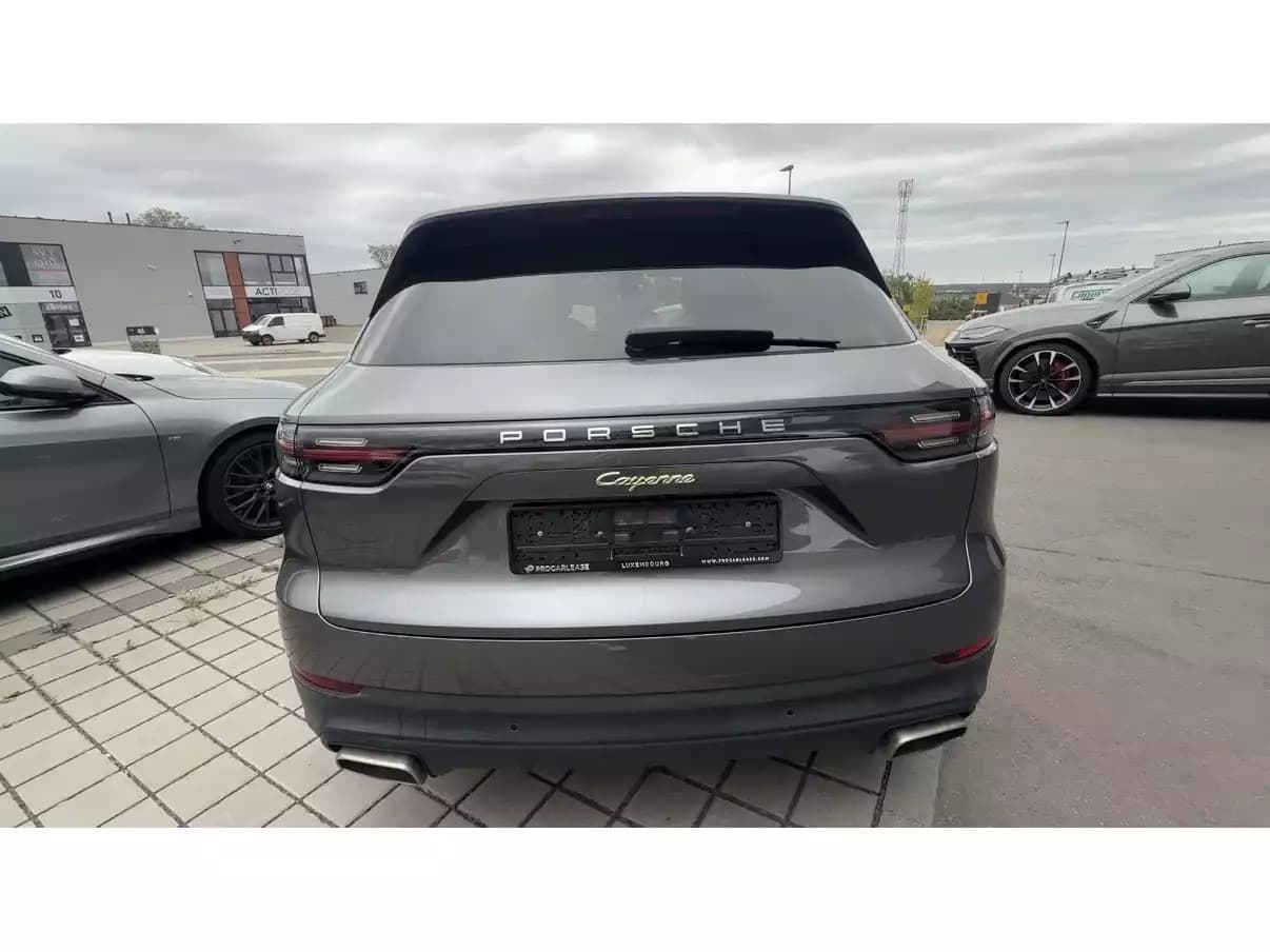 Porsche Cayenne E-HYBRID/Panorama/22/LUFT/*VOLL* - Photo 1