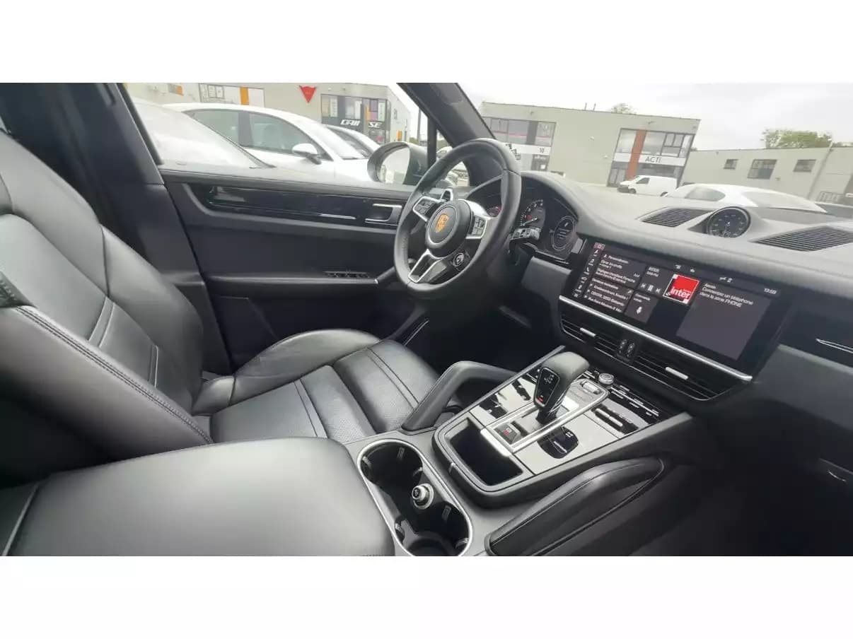 Porsche Cayenne E-HYBRID/Panorama/22/LUFT/*VOLL* - Photo 1