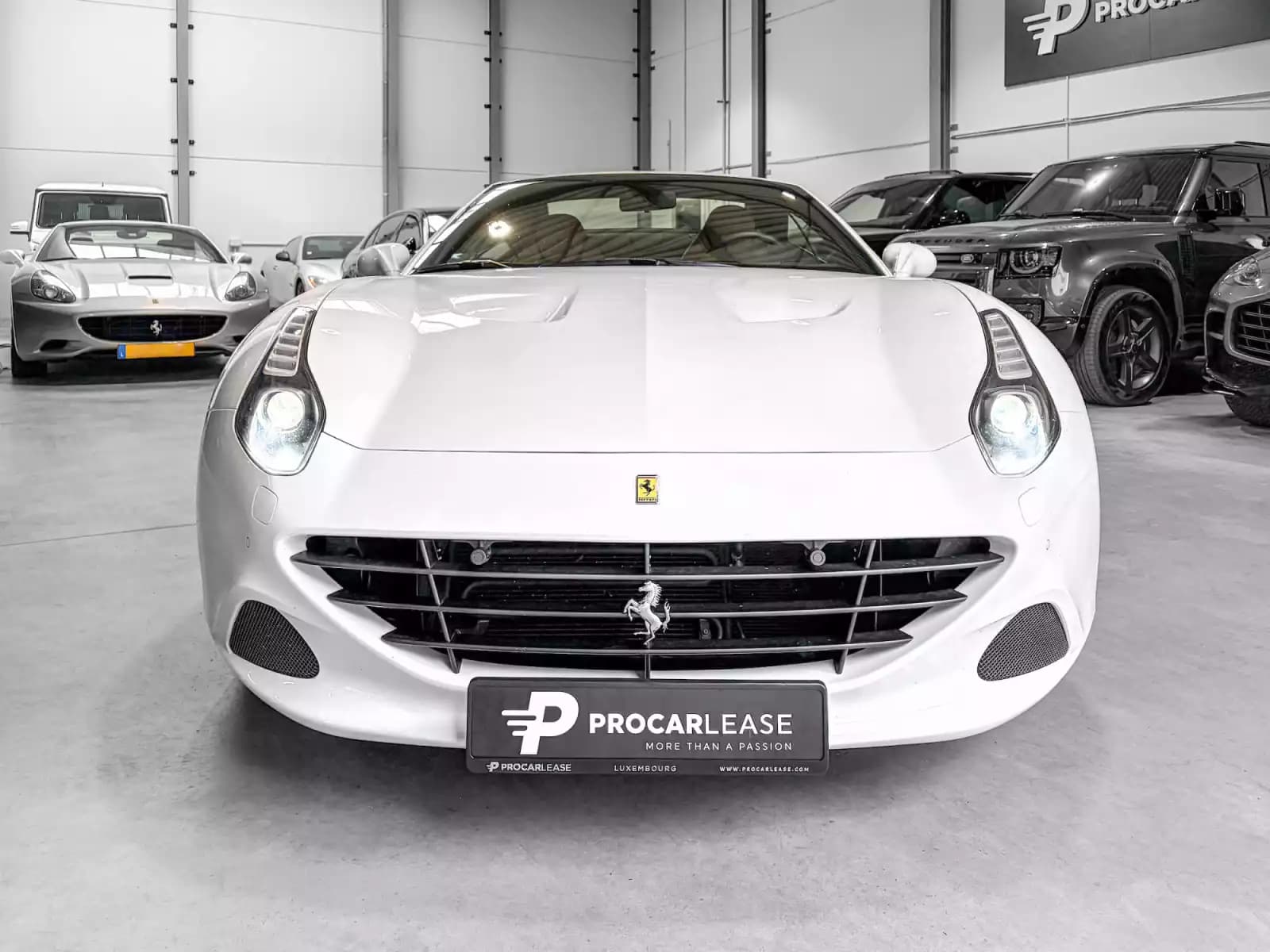Ferrari California California T / 3.9 V8 / 4-Sitzer / - Photo 1