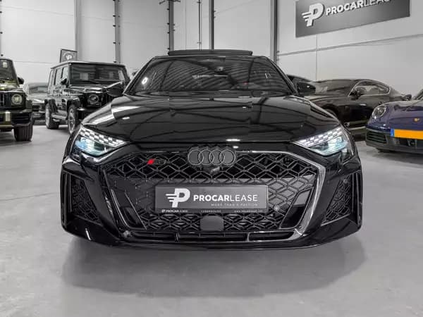 Audi RS3 2.5 TFSI SPORTBACK QUATTRO/ GARANTIE 5/Pano/19/360°/SONOS/SCHALE S - Photo 2