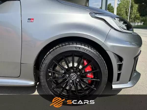 Toyota Yaris GR High Performance 280cv - Photo 2