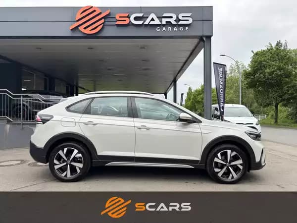 Volkswagen Taigo 1.5 TSI DSG 150cv - Photo 2