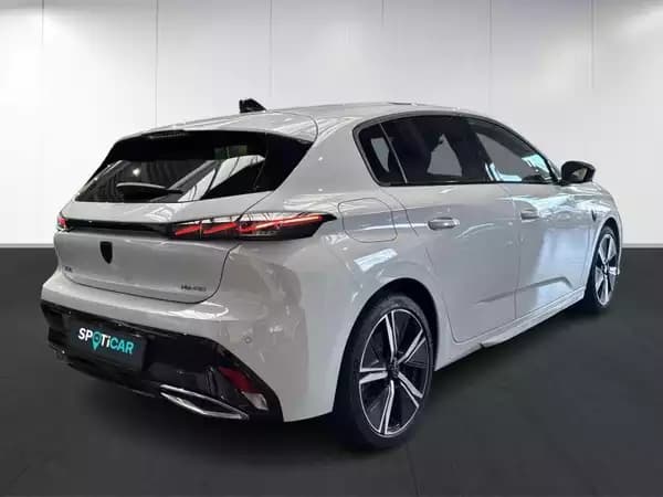 Peugeot 308 GT Hybride - Photo 3