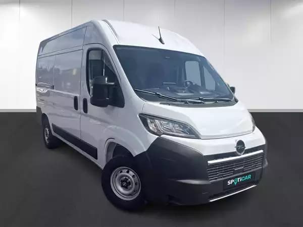 Opel Movano L2H2 - Photo 2
