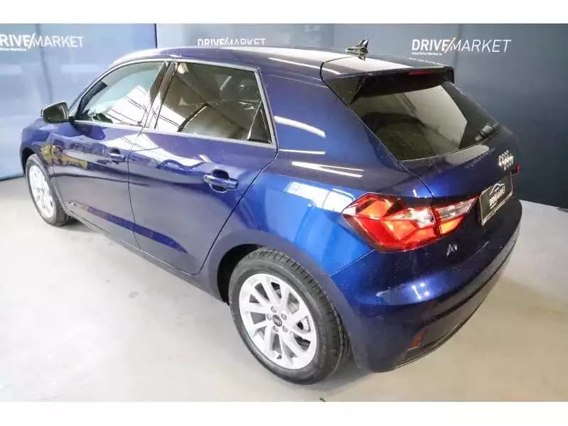 Audi A1 Advanced - Photo 1