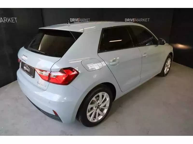 Audi A1 Advanced - Photo 1