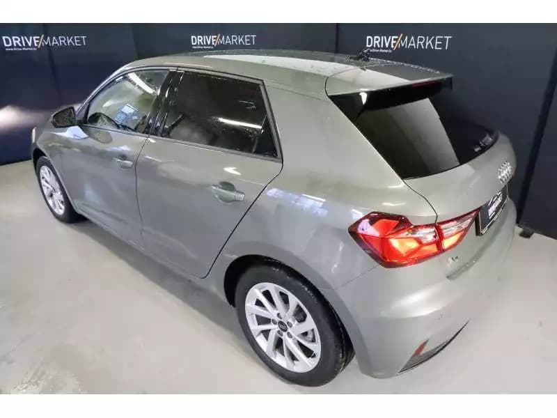 Audi A1 Advanced - Photo 1