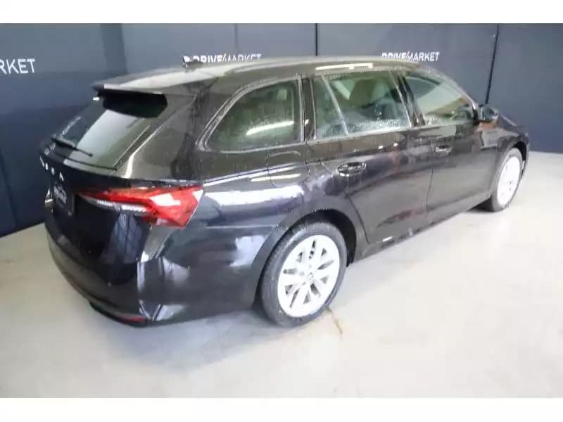 Skoda Octavia Selection - Photo 1