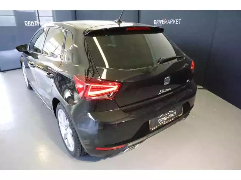 SEAT Ibiza FR - Photo 1