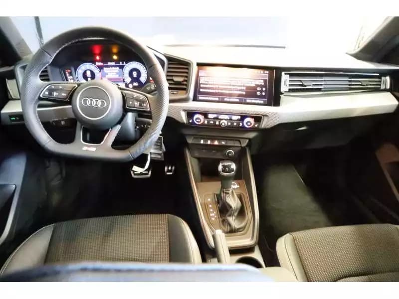 Audi A1 Advanced - Photo 1