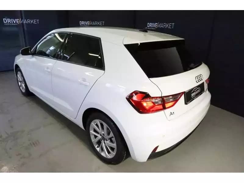Audi A1 Advanced - Photo 1