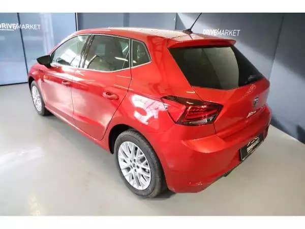 SEAT Ibiza XcEllence - Photo 2