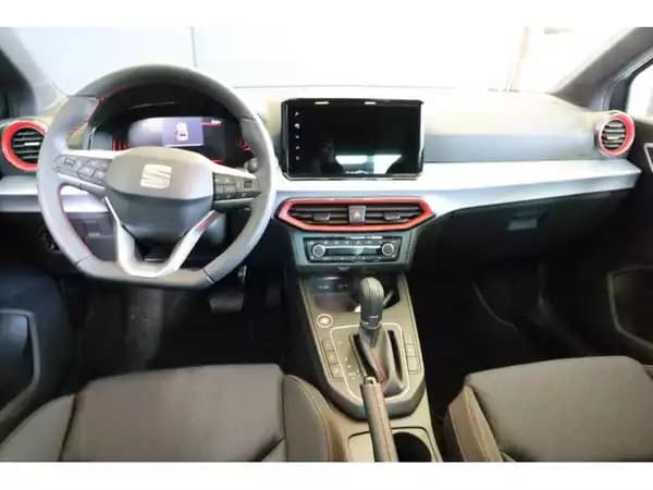 SEAT Ibiza FR - Photo 2
