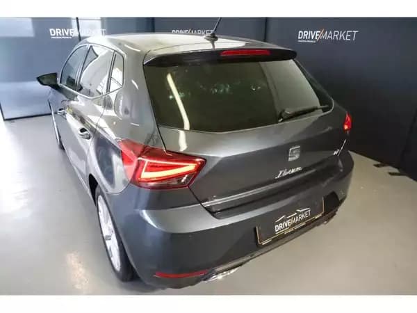 SEAT Ibiza FR - Photo 2