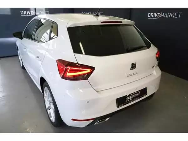 SEAT Ibiza FR - Photo 2