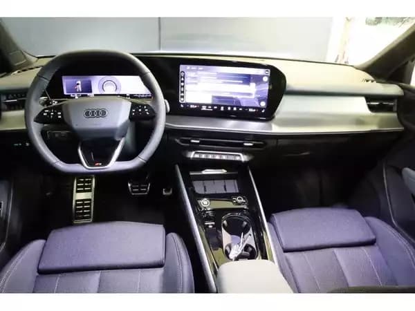 Audi Q3 Sportback - Photo 2