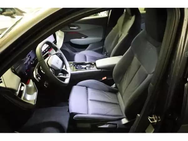 Audi Q3 Sportback - Photo 3