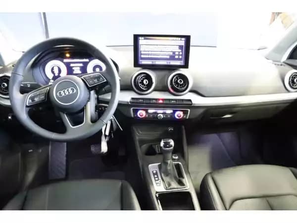 Audi Q2 S line - Photo 2