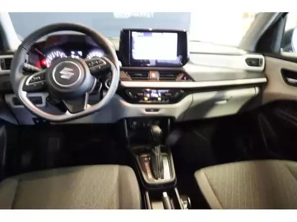 Suzuki Swift GL+ - Photo 2