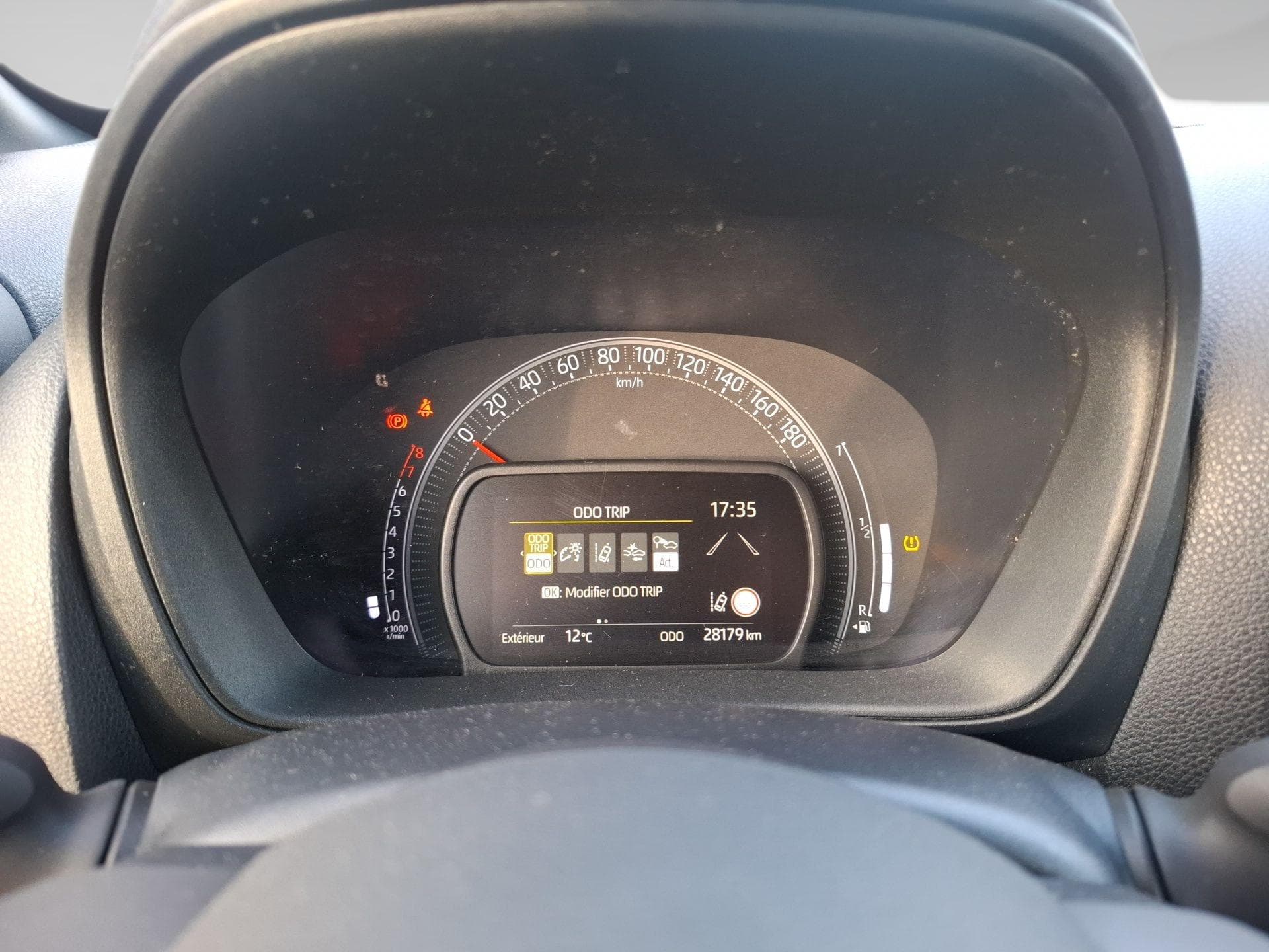 Toyota Aygo X 1.0 VVT-i Play - Photo 1