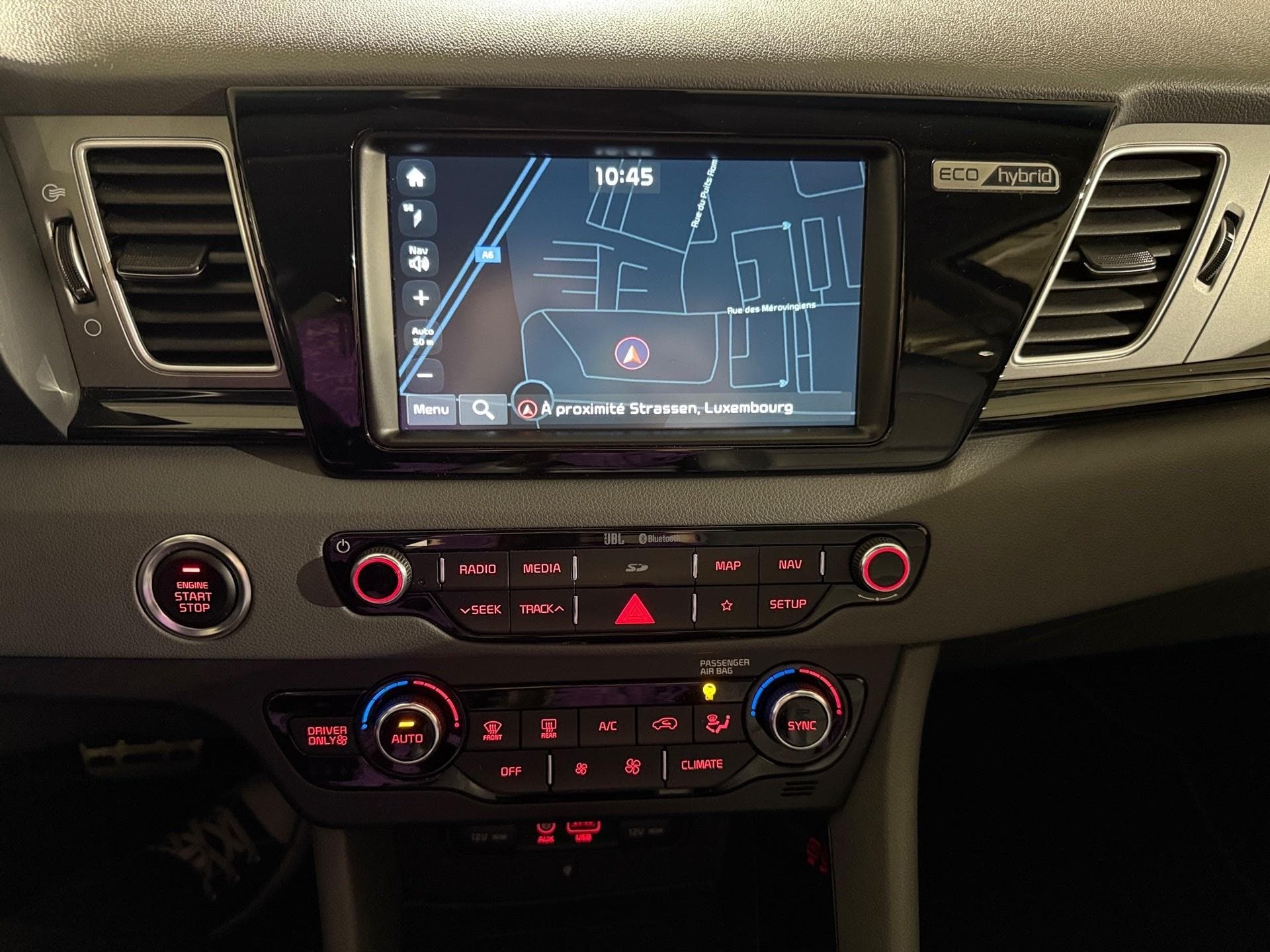 Kia Niro 1.6 HYBRID - Photo 2